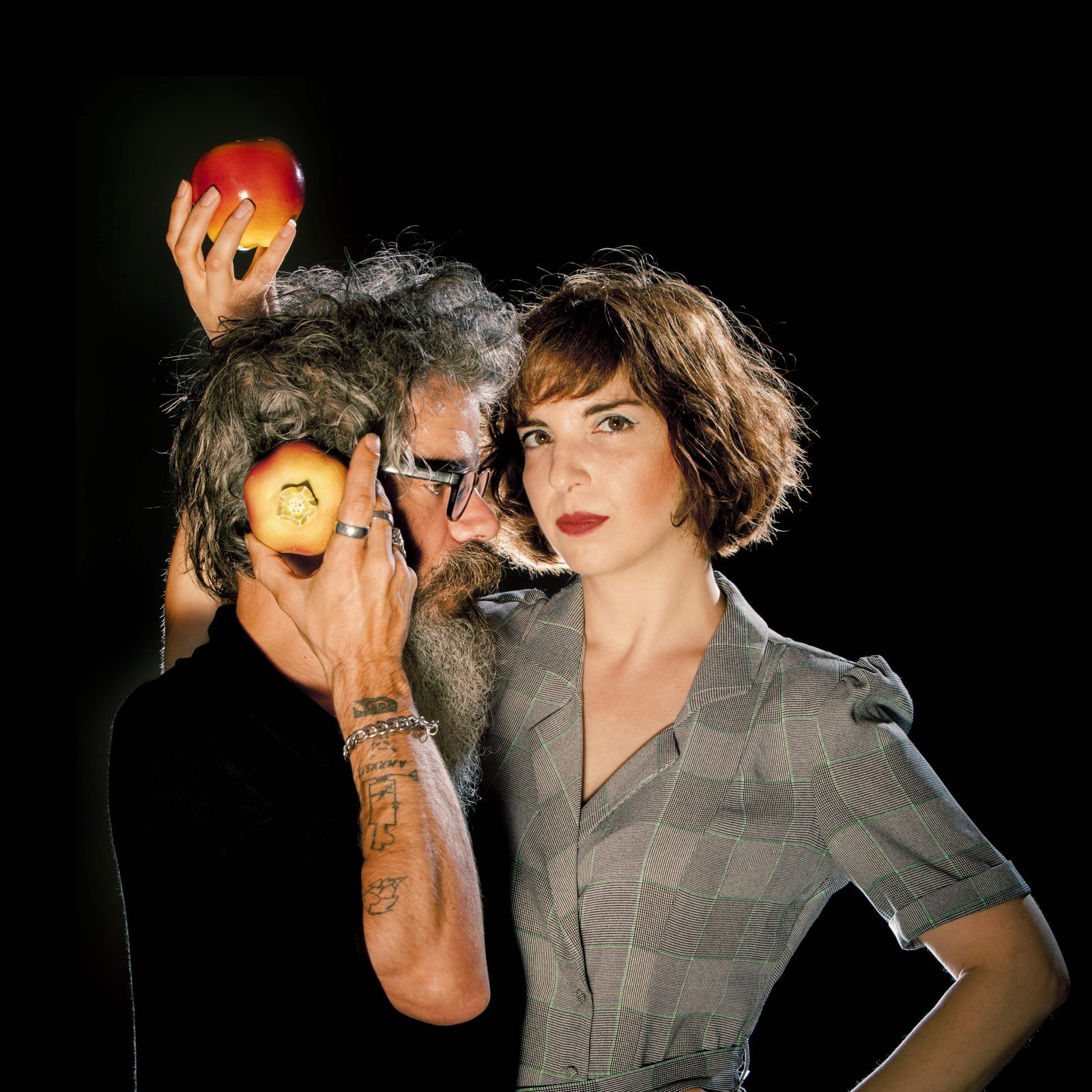 Carta Blanca.Crudo Pimento