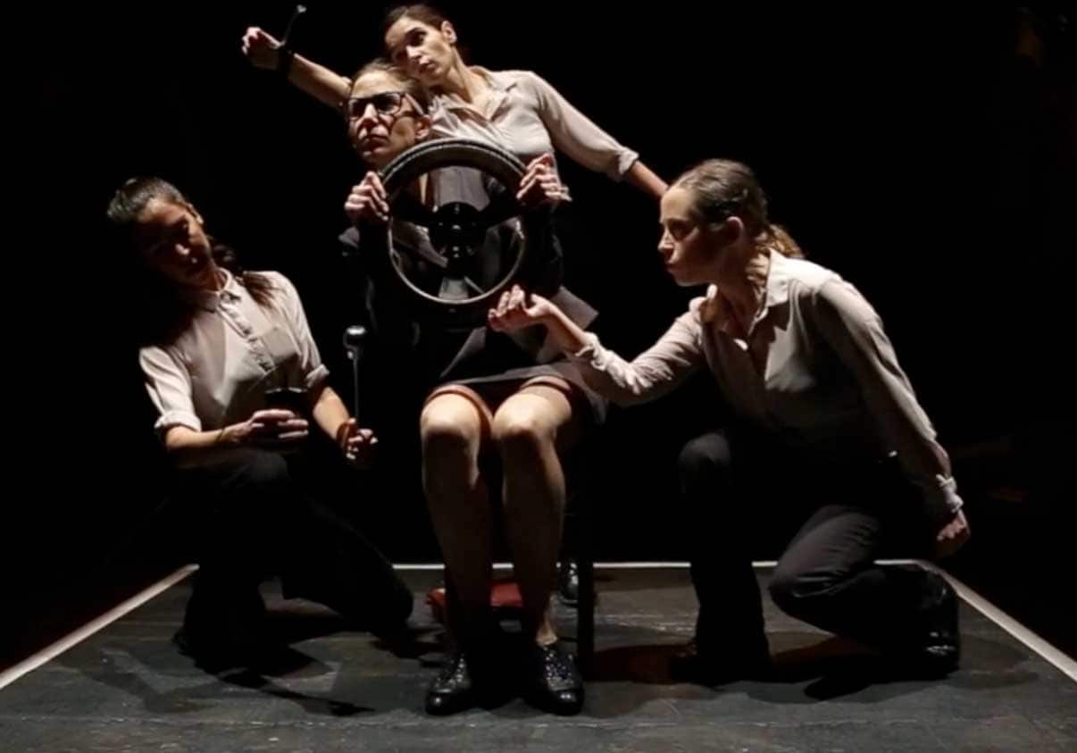 Interrupted."Entre ell@s".Entrevista.Teatro Lara