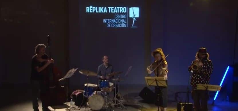One Two Free Fall.Replika Teatro.Directo & Entrevista.01/03/19