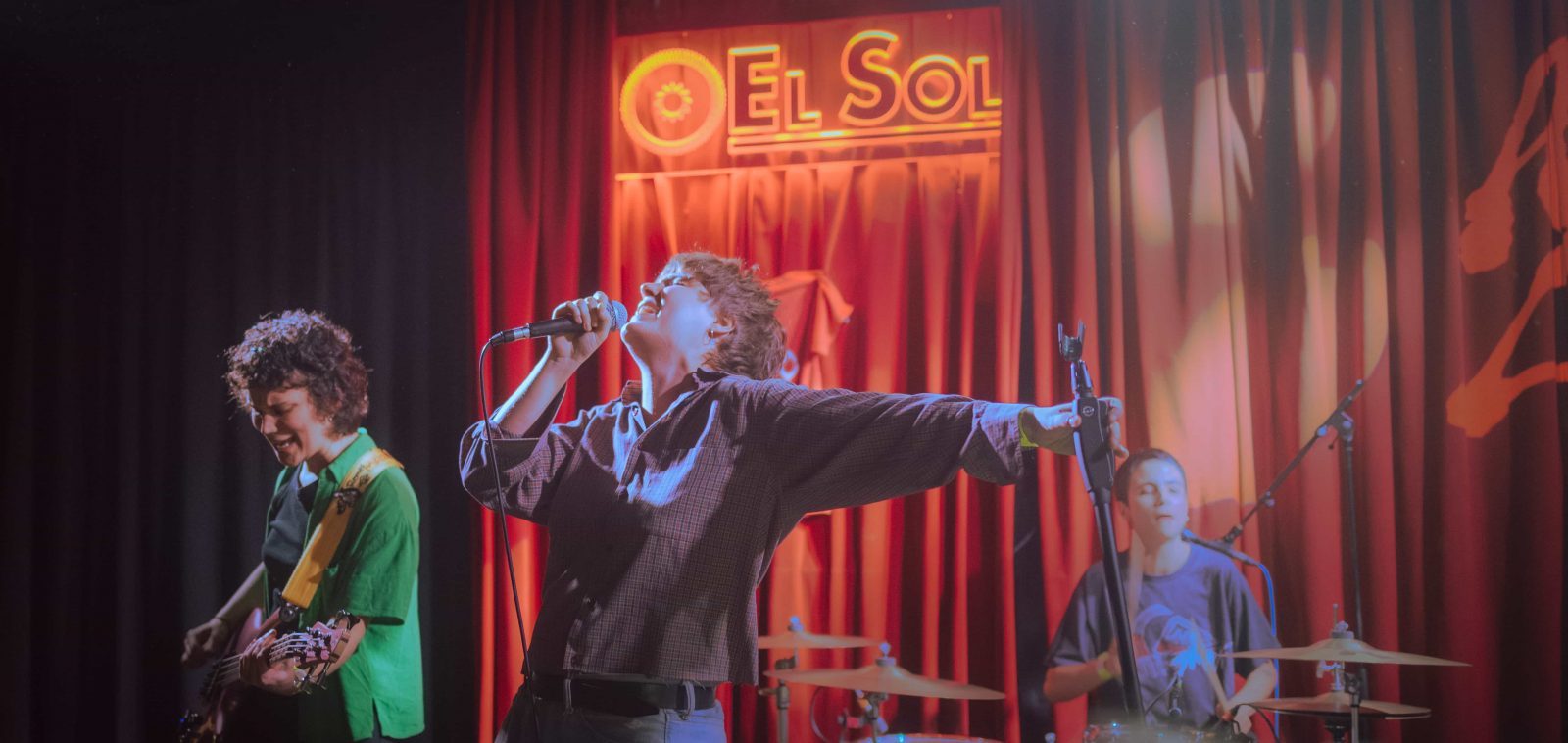 Candace/Amor Liquido.El Sol.18/12/25.Mazo Madrid