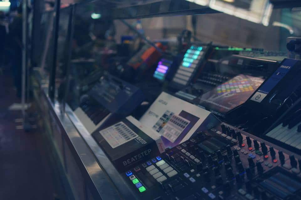 Music Dealers,  13. 14.15 de Mayo 2016